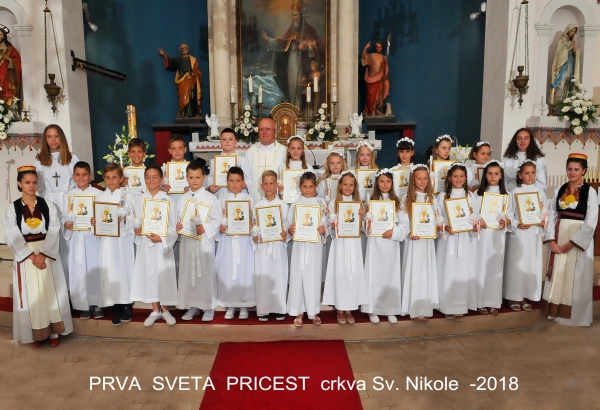 PRVA SVETA PRIČEST U NA&Scaron;OJ ŽUPI